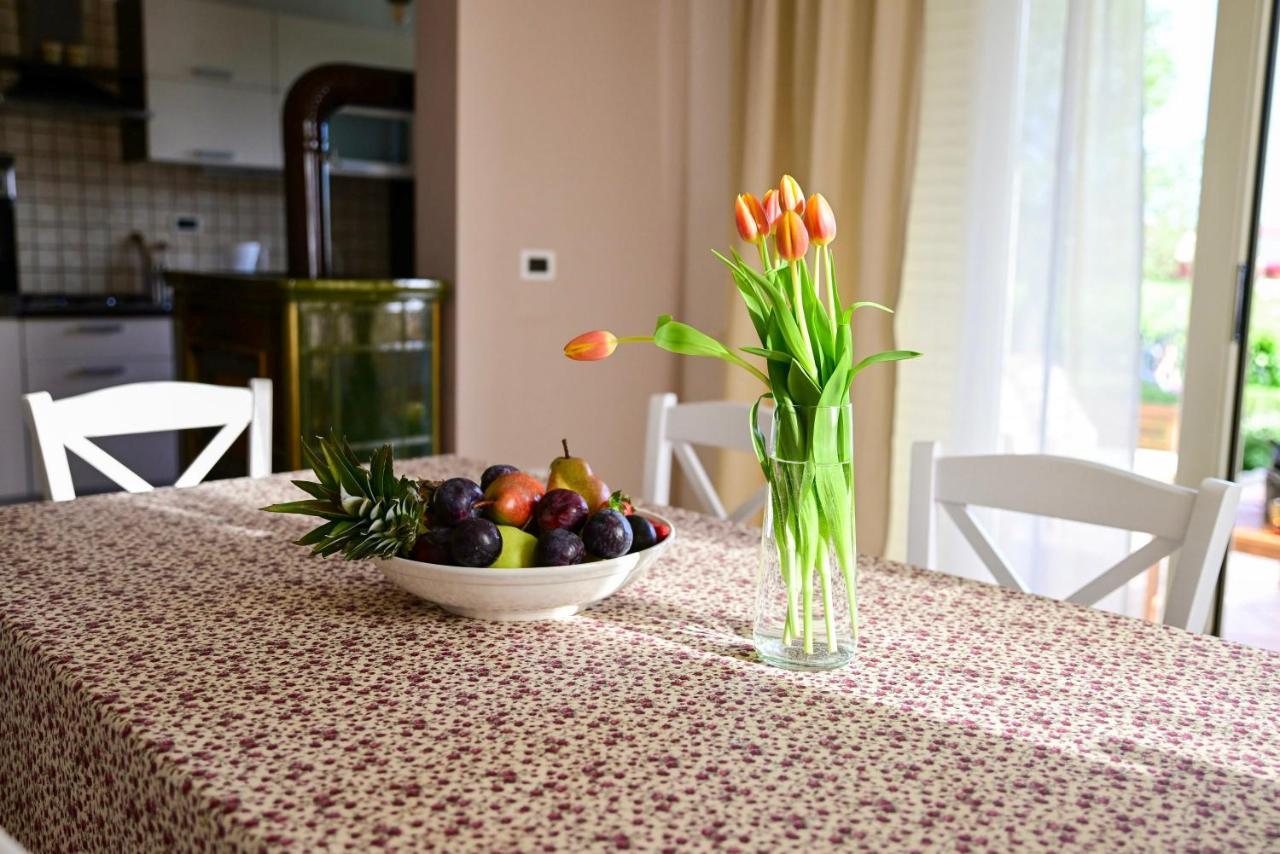 Kaštelir Apartment Laetitia מראה חיצוני תמונה