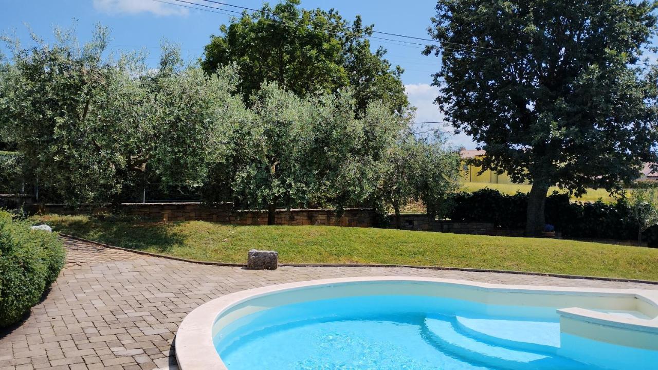Kaštelir Apartment Laetitia מראה חיצוני תמונה